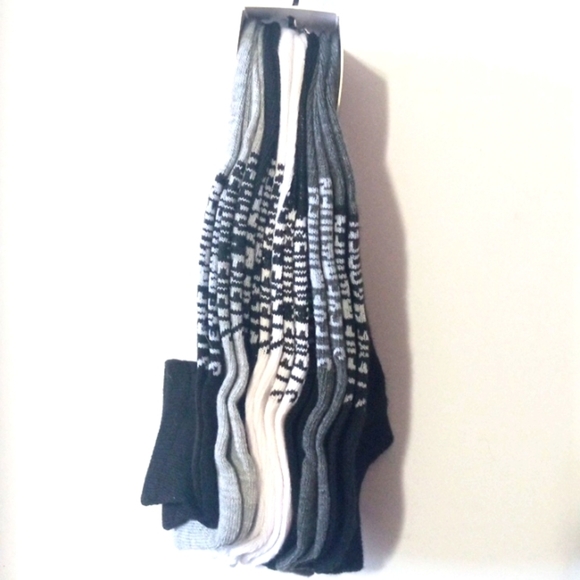 STEVE MADDEN 8 PAIRS BUNDLE MEN'S BLACK GRAY LOW CUT SOCKS SHOE SIZE 6-12.5 NWT - Picture 3 of 4